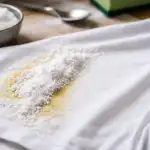 Kuidas eemaldada kõige tõrksamad õliplekid mis tahes kangast kuidas-eemaldada-koige-torksamad-oliplekid-mis-tahes-kangast.png